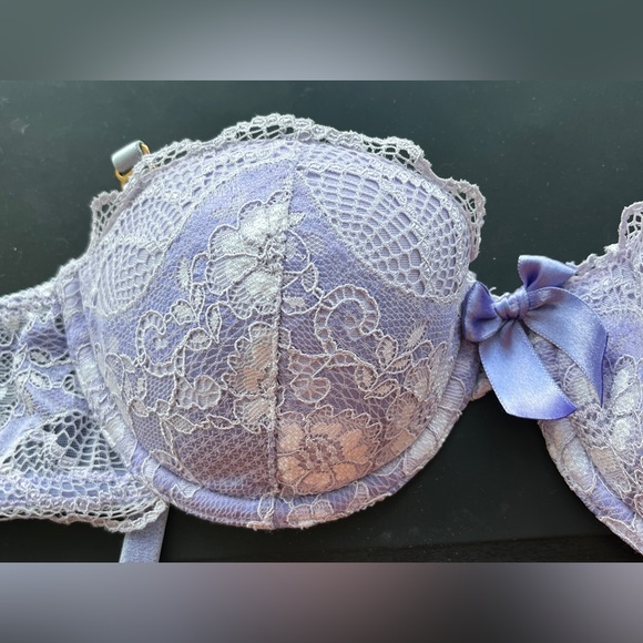 H&M Lilac Lace balconette bra. 34A - Picture 2 of 4